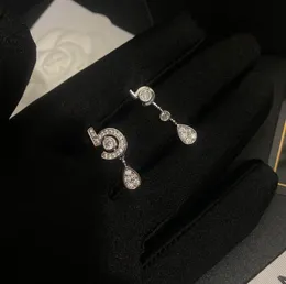 20 stil cazibesi kristal saplama küpe lüks tasarımcı marka bakır malzeme küpe lüks tasarım 18k altın kaplama gümüş kulak ilmek kadın düğün takılar