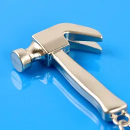 200pcs mini metal keychain personality claw hammer model claw hammer key chain form