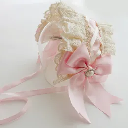 Akcesoria do włosów Baby Girl Headwea Kidwear Lolita Hiszpańska głowa Flower Wedding Princess Lace Band Bow Barrettes 230720