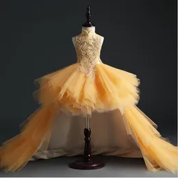 Gold Tulle Girl's Pageant Dress Birthday Party Dress Hi-Lo paljettpärlor Flower Girl Princess Dress Fluffy Kids First Communi226z