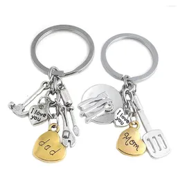 Anahtarlık Baba Anne Seni Seviyorum Anahtarlık Metal Anahtarı Tornavida Çekiç Aracı Sofra Takımı Cazibesi Ring Model için Anahtar Zincir