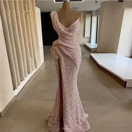 Pretty Sparkle Nude Pink Sequin Mermaid Prom Dresses Sexy High Side Split Long Evening Gowns One Shoulder Ruffles Party Dress 20201888