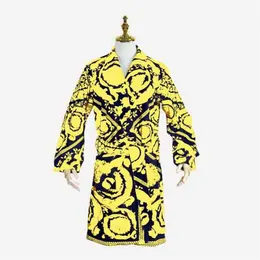 봄 가을 목욕 가운 부드러운 통기성 커플 목욕 가운 홈 EL Sleep Night Robes Unisex Designer Bathrobes237h