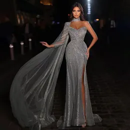 Sliver Beaded Mermaid Evening Dresses Single Sleeve One Shoulder Celebrity Gown High Split Sequin Womens Special Occasion Dress