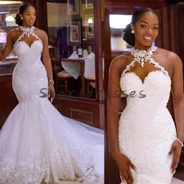 Black Girls Mermaid Wedding Dresses African Halter Neck Appliques Lace Church Wedding Dress 2021 Plus Size Country Beach Sexy robe294J