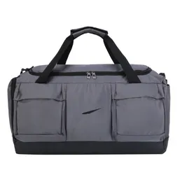 Quatily Fashion Sports Gym Bags Men's New Large Capacity Travel Bag torr Våt separering Basket Training Påsar axelväska