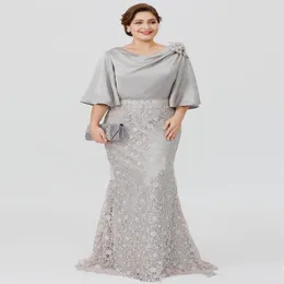 Elegant silver Silk Satin Lace Mors klänningar Plus Size Mother of the Bride Dresses Flare Sleeve Long Mermaid Wedding Guest291o