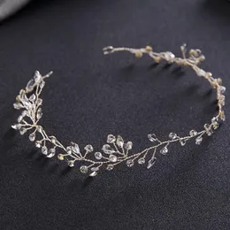 Luxury Hair Jewelry For Women Delicate Crystal Rhinestone Headbands Handmade Bride Tiaras Romantic Wedding Hair Accessories291O