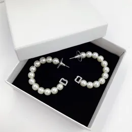 Damen-Perlenohrringe aus 925er-Silber, Charm-Ohrringe für Damen, ringförmig, schlichter Luxus-Schmuck, Hochzeit, Party, Kopfschmuck, Paket mit Box