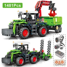 Åtgärdsleksakssiffror Teknisk fjärrkontroll Farm Tractor Engineering Vehicle Model Buildblock City Mechanical Machine Bricks Toys Gift 230721