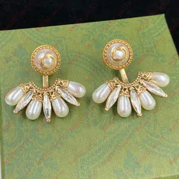 Metal braided tracing pearl earrings inlaid with zircon pearl fan shaped pendant, retro luxury banquet