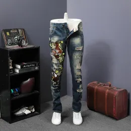 Jeans bordado com nervuras para homens Moto Biker Denim Pant Tiger Flower Bordado Fashion Desinger Jeans Ribbe Destroy Hole Men272a