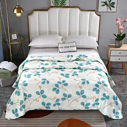 Bedding sets Summer Lightweight Thin Quilt Fashion Printed Air Conditioning Blanket SkinFriendly Washable Comforter Soft Single Double 230721
