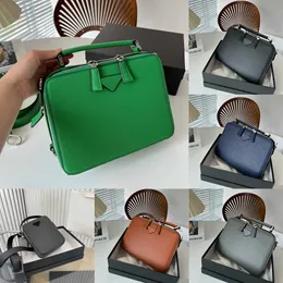 Prades Cross Unisex Erkekler Kutu Tasarımcı Kare Çantalar Kadın Vücut Lüks Çantalar Akşam Çantası Crossbody Business Citales Haber Meclis Çantaları 230224