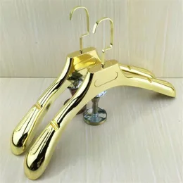 10 Pçs Lote Alto Grau Bonito Brilhante Dourado Ombro Largo Luxo Ouro Plástico Cabide Rack para Casacos Calças Vestido de Noiva T249i