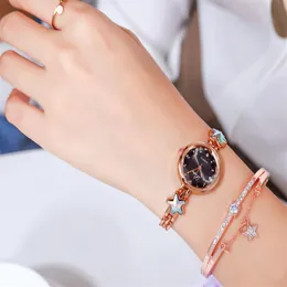 Pulseira de moda atraente relógio feminino criativo diamante relógios femininos contratou pequeno mostrador estrela broca de cristal senhoras Wristwatc172d
