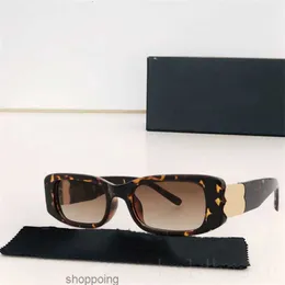 Okulary przeciwsłoneczne B Ladies Sunglass Trendy wdzięczny szeroka rama gafas sol hombre czarny brąz