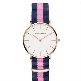 Relógios femininos simples de 36 mm Relógios femininos de quartzo precisos Pulseira de couro confortável ou pulseira de náilon Relógios de pulso uma variedade de cores C224Y