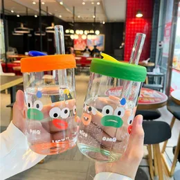 Vattenflaskor 600 ml Glass Cup Summer Kvinnlig snygg Internet Kändis Big Mouth Frog Straw Silicone Cover Ins Office