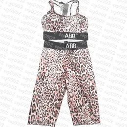 Leopard Print Yoga Outfit Women Sport Crop Top Stepratty Yoga Leggings Summer Summer TrackSuit213Q