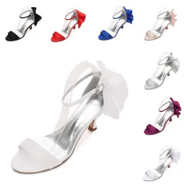 Sapatos para festa de casamento 2019 cetim nupcial dama de honra roupa formal salto gatinho sandália fivela para casamento na praia jardim castelo 221g