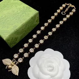 Halskette Designer-Halsketten für Modeliebhaber für Frauen Klassische Glücksblumen-Halskette Damen-Verlobungsschmuck 18 Karat vergoldete Perle für jeden Anlass verblasst nie