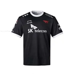 メンズTシャツカスタマイズされたT1チームユニフォームはカスタマイズされた名前e-SportsゲームショートスリーブCSGO SKTチームTシャツを