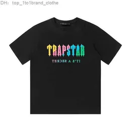 Wysokiej jakości małe koszulki Trapstar T Shirt Designer koszule czarno-biały szary tęczowy kolor letni sport moda na top krótki rękaw EUR rozmiar S-xl 13 Trapstar C7AA