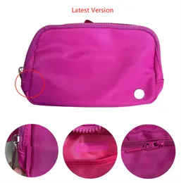Her yerde lul kemer çantası açık hava spor yoga bel çantası kadın erkekler spor salonu elastik ayarlanabilir kayış fermuarlı fanny paketi toptan satış