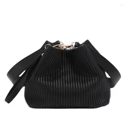 Açık çantalar kova çanta gündelik moda çapraz gövde büyük kapasite trend basit kadın satchel bayanlar taşınabilir cüzdanlar y129