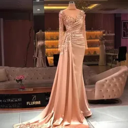 2022 Arabisch Aso Ebi Luxuriöse Perlen Meerjungfrau formelle Abendkleider mit langen Ärmeln Stehkragen Schößchen Satin Abschlussball-Party-Festzug-Kleid R230o