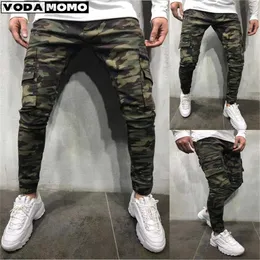 Jeans da uomo Camouflage Street Style Jeans strappati strappati da uomo Pantaloni in denim solido lavaggio vintage Pantaloni da uomo casual slim fit in denim a matita da uomo L230724