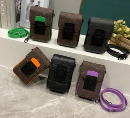 Designers väska midjeväskor crossbody tygväska s-lås vertikal bärbar telefonpåse plånbok läder axelpåsar mobilt telefonväska messenger klaffväskor handväska storlek 12 x 19 x 7 cm