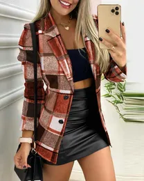 Женские костюмы Blazers 2023 Fashion Women Women Plaid Print Print Print Front Long Elect Pat Оключите вниз воротник.