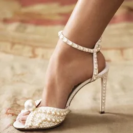 Bröllop maogu pärlkvalitet mode skor studs läder tå hög klack spänne kvinnors sandaler 43 2 58