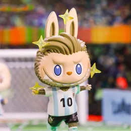 Blindbox Süße Anime-Figur Geschenk-Überraschungsbox Original POP MART Labubu Argentina Football Star Series Spielzeugmodell Bestätigen Sie den Stil 230724