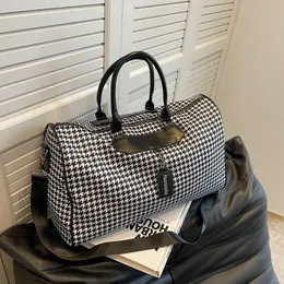 Duffel Bags Eurpean and American High Quality Fashion Beand Portable Unisex WeterProof Travel Bag 230724