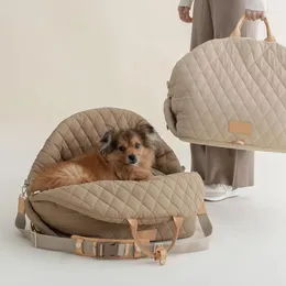 犬のキャリアペットバッグケンネルナイロンウォータープルーフ取り外し可能なハンドバッグカーソファトラベルキャットネストパピーベッド小さなアクセサリー