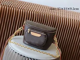 مصمم مدهش حقيبة Pochette Mini Bumbag Calfskin Never Totes Full Fanny Pack 17cm Bag Luxury Counter Bag High تقليد حقيبة Crossbody Vintage Hobo HA