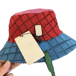 2022 Women Designers Projektanci Kapelusz kubełkowy dla kobiet czapki czapki patchwork myte dżinsowe wiadra bawełna plażowa podwójna noszenie wędkarstwo 2502