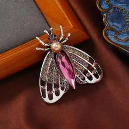 Brooches Female Fashion Vintage Pearl Crystal Cute Moth For Women Luxury Silver Color Enamel Alloy Animal Brooch Safety Pins