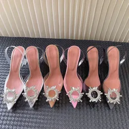 Амина Бегум Кристалл-сэмбелированные насосы Сандалии Spool Stiletto каблуки 9,5 см женского роскошного дизайнера одевать вечерние ботинки с ремешками.