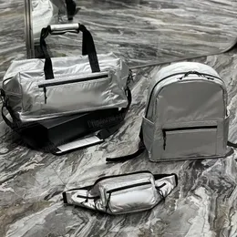 Naylon City sırt çantası tuvalde Naylon City sırt çantası Naylon ve Deri Kadın Tasarımcı Crossbody Bag Luxurys Sport Spor Çanta