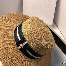 Wysokiej jakości wielobarwne paski z płaską czapką latem moda koreańska podróżna słońce przeciwne ddos ​​wielki brzeg słomy kobiety