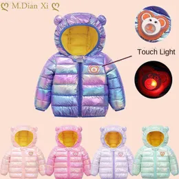Set di abbigliamento Giacca da neonato 2022 giacca invernale con cappuccio con orecchie lucide giacca carina per bambini giacca calda con cerniera per neonato abbigliamento per bambini Z230724