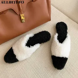 Sandálias ALLBITEFO grosso lã real chinelos quentes de inverno couro de vaca dentro moda sexy mulheres saltos sapatos femininos sapatos de salto alto 210611 Z230727