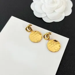 C Letters Luxury Designer Stud Earrings for Women 18k Gold Retro Copper Elegant ol Brand Jewelry Earring Earings Ear Rings Gift With Box Packing
