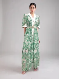 Freizeitkleider Europäisches trendiges Designerkleid 2023 neues besticktes Kleid mit Reversbrust