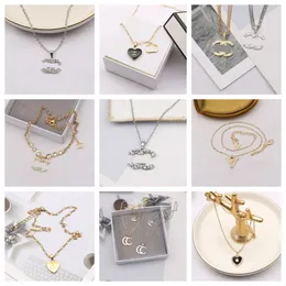 Fashion Designer Necklace Pendant Necklaces Rhinestone Gold Plated Stainless Steel Letter For Women Wedding Jewelry no box 20 Style