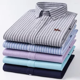 Camisas informales para hombre, camisa de manga larga Oxford de algodón para hombre, ropa de trabajo clásica con botones de bolsillo transpirable a rayas a cuadros